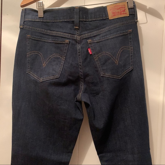 Levi's 414 Relaxed Straight Jeans - Picture 5 of 12